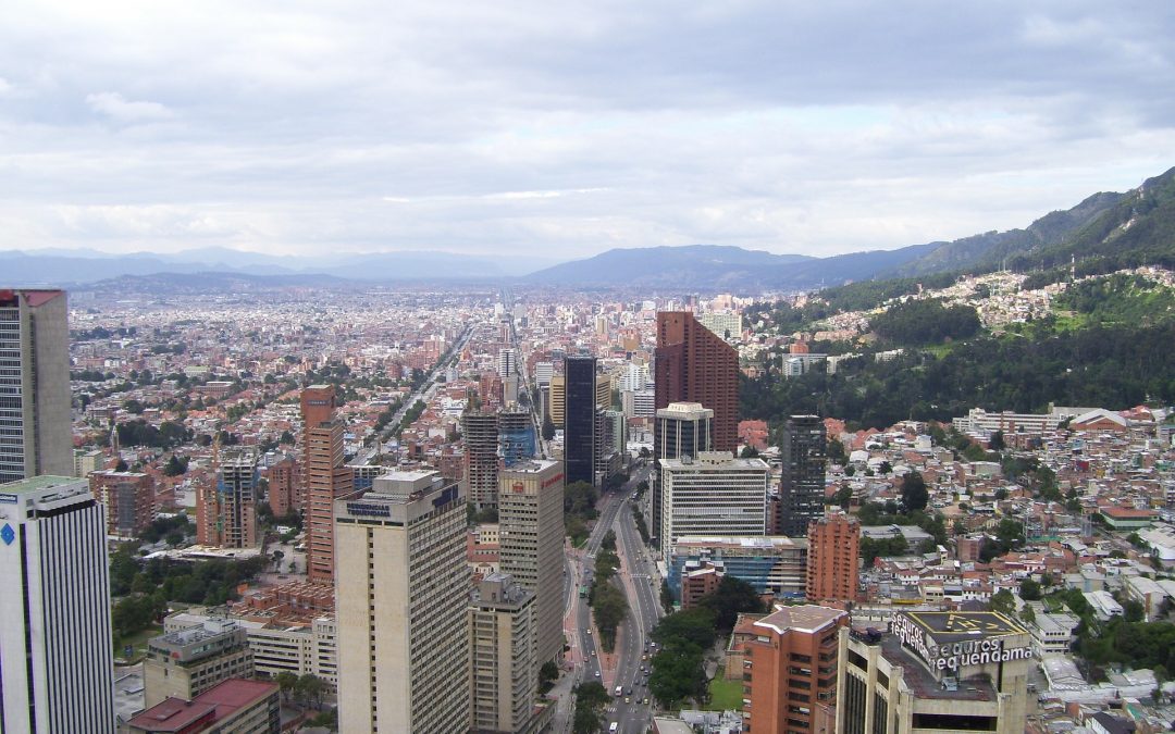 Entregan cinco drones para reforzar la seguridad en Bogotá