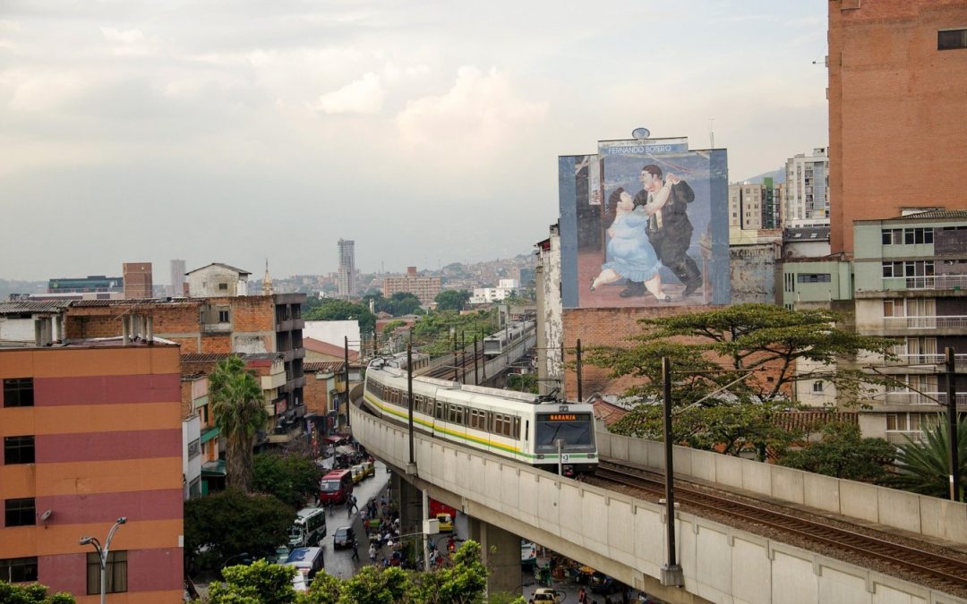 Drones facilitan ‘monitoreo’ del tráfico en Medellín