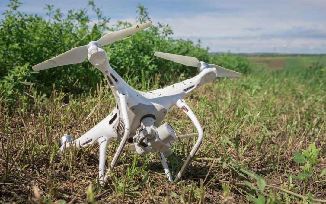 Un drone estuvo atrapado años en la Estela de Luz y así fue su rescate